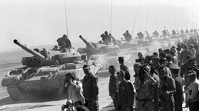 Февраль 1989 года. Советские танкисты возвращаются на Родину. Фото Итар-ТАСС - БелТА