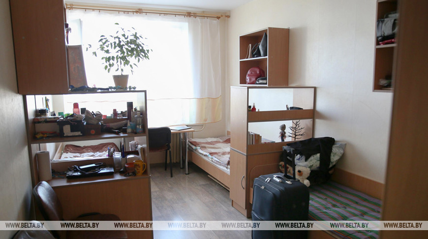Фото: Общежитие № 4 БГЭУ, общежитие, Минск, ул. Ванеева, 32 — Яндекс Карты
