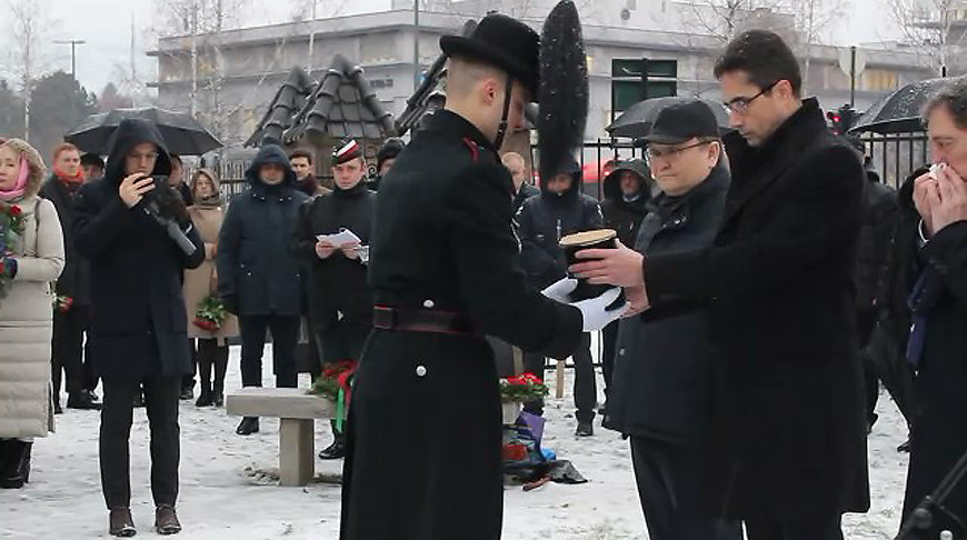 Дмитрий Мирончик во время церемонии. Фото предоставлено посольством Беларуси