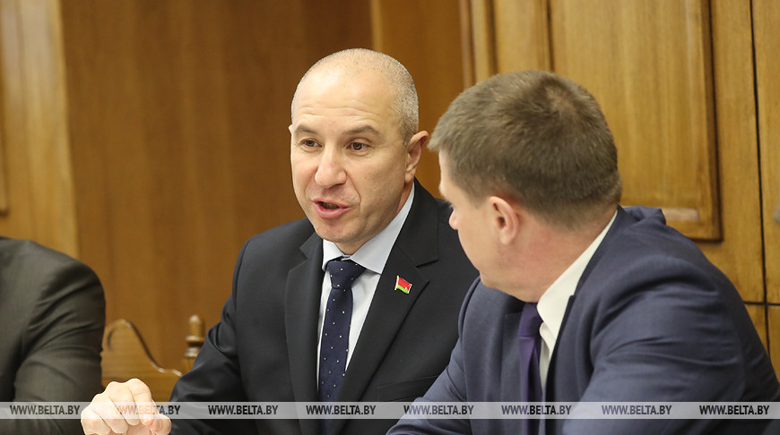 Юрий Караев во время заседания межведомственной экспертной группы по совершенствованию законодательства об административной ответственности