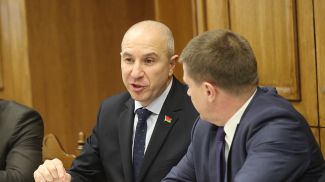 Юрий Караев во время заседания межведомственной экспертной группы по совершенствованию законодательства об административной ответственности