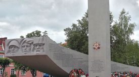 Памятник в Орше. Фото из архива