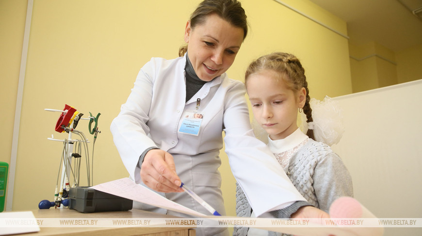 Старшая медсестра Ольга Цимбота в амбулатории