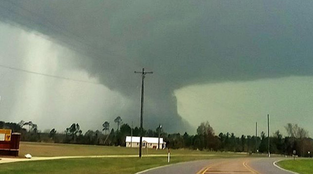 Фото из Instagram-аккаунта Discover Tornadoes