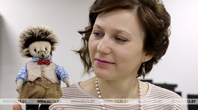 Анастасия Морозова знакомит со своими куклами