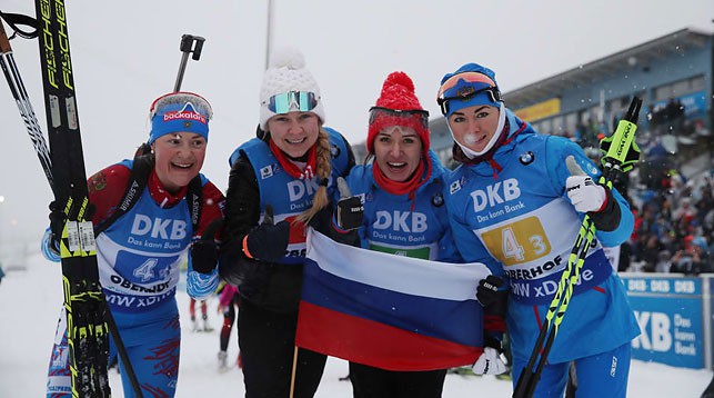 Ликование российских биатлонисток. Фото IBU