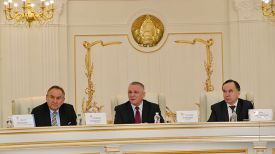 Во время пресс-конференции, посвященной намерениям Беларуси, Литвы и Польши подать совместную заявку на проведение ЧЕ-2026. Фото БФГ