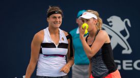 Арина Соболенко и Элизе Мертенс. Фото Jimmie48 tennis photography