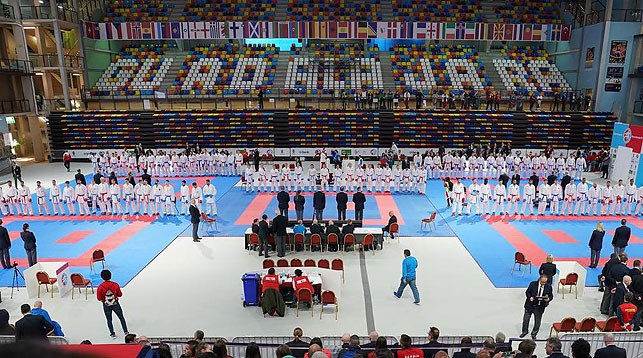 Во время чемпионата Европы в Гвадалахаре. Фото karate.ru