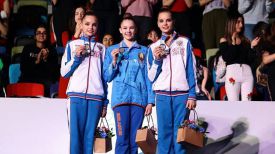Арина Аверина, Анастасия Салос и Дина Аверина. Фото Белорусской ассоциации гимнастики