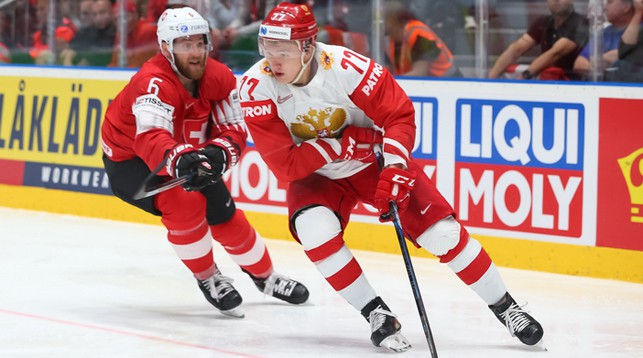 Россия - Швейцария. Фото IIHF