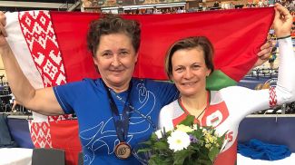 Татьяна Шаракова (справа). Фото Белорусской федерации велосипедного спорта