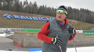 Александр Лукашенко в Раубичах