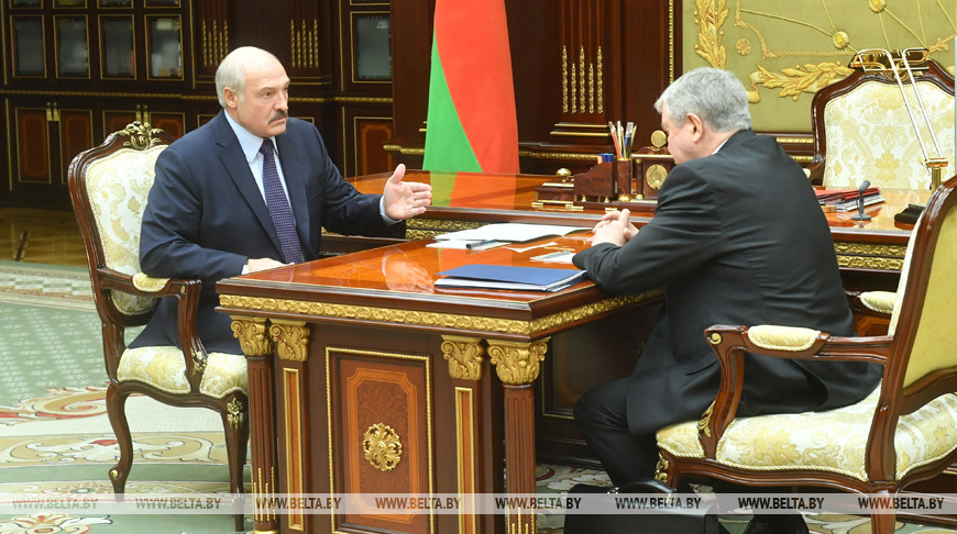 Александр Лукашенко и Владимир Семашко