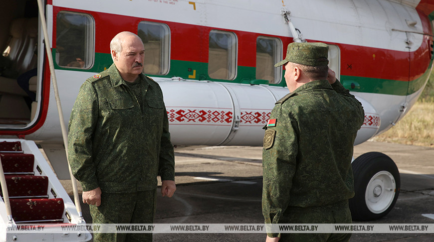 Александр Лукашенко на полигоне