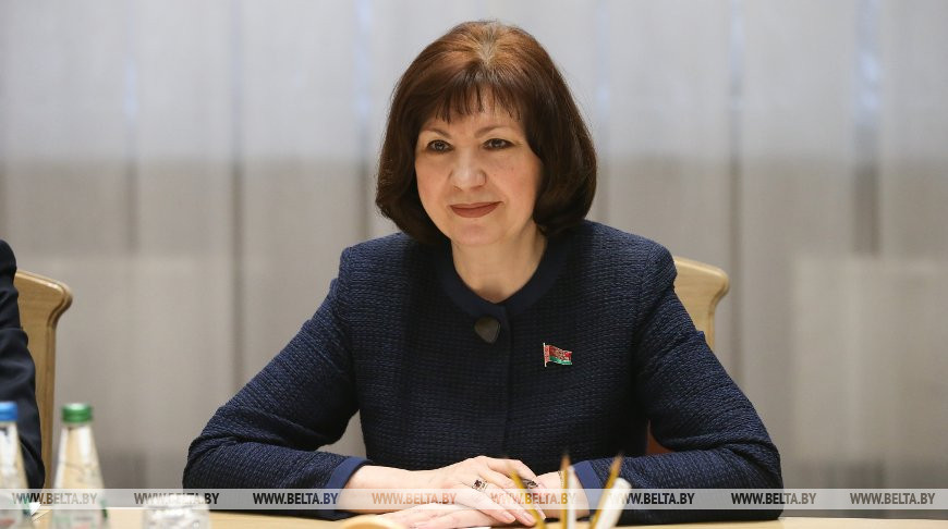Наталья Кочанова во время встречи