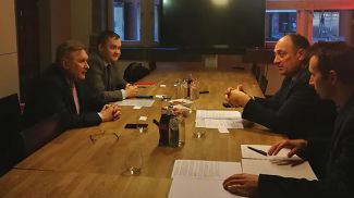 Во время встречи. Фото посольства Беларуси в Бельгии