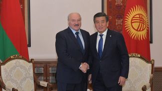 Александр Лукашенко и Сооронбай Жээнбеков. Фото из архива