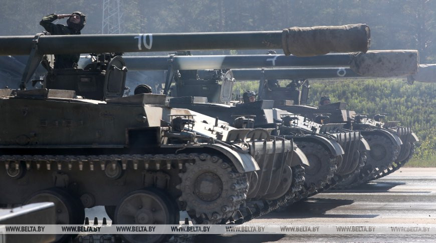 Самоходная артиллерийская установка "Гиацинт". Фото из архива