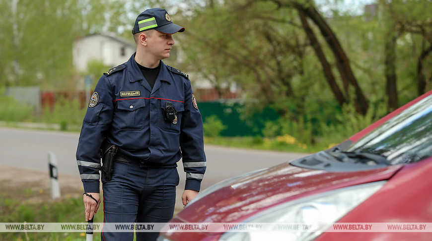 Старший инспектор специального подразделения ДПС "Стрела" капитан милиции Артем Щеткин. Фото из архива