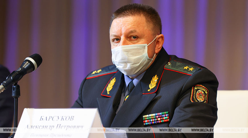 Александр Барсуков во время заседания