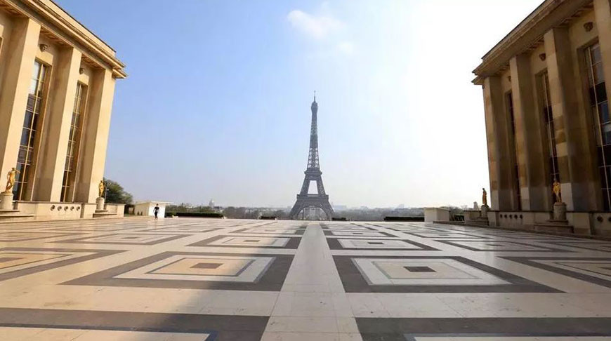 Эйфелева башня. Фото RFI