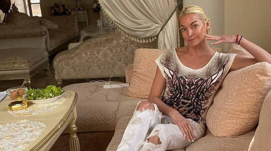 Фото со страницы в Инстаграм Анастасии Волочковой