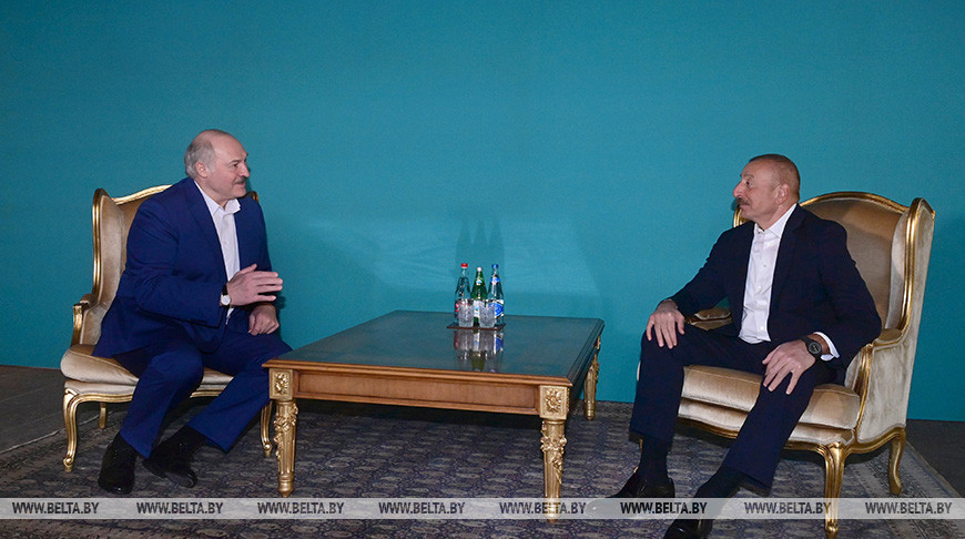 Александр Лукашенко и Ильхам Алиев во время встречи