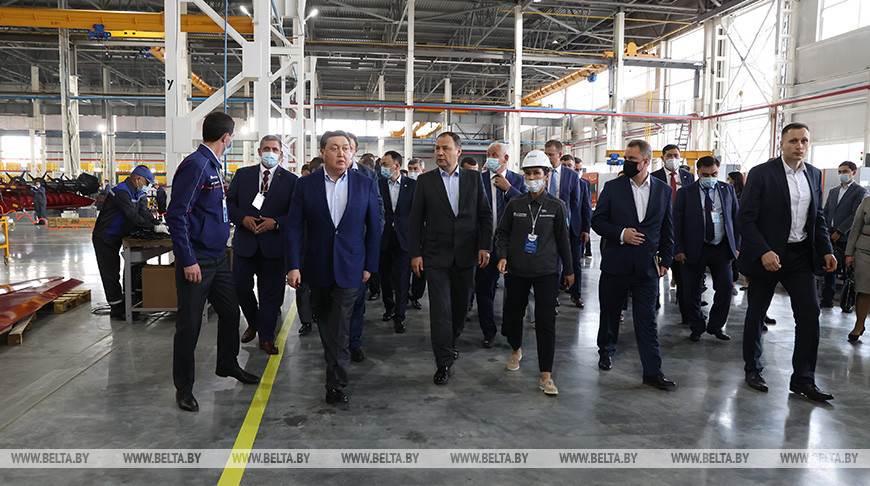 Роман Головченко во время визита в Казахстан