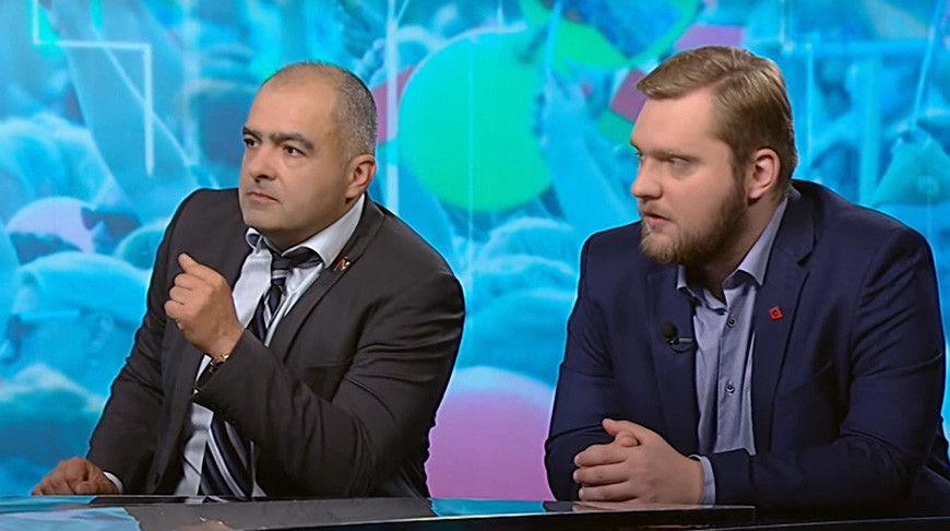 Олег Гайдукевич (слева). Скриншот из видео ОНТ