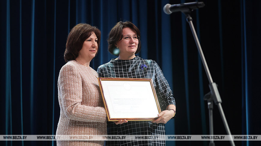 Наталья Кочанова и председатель Белорусского союза женщин Елена Богдан