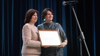 Наталья Кочанова и председатель Белорусского союза женщин Елена Богдан