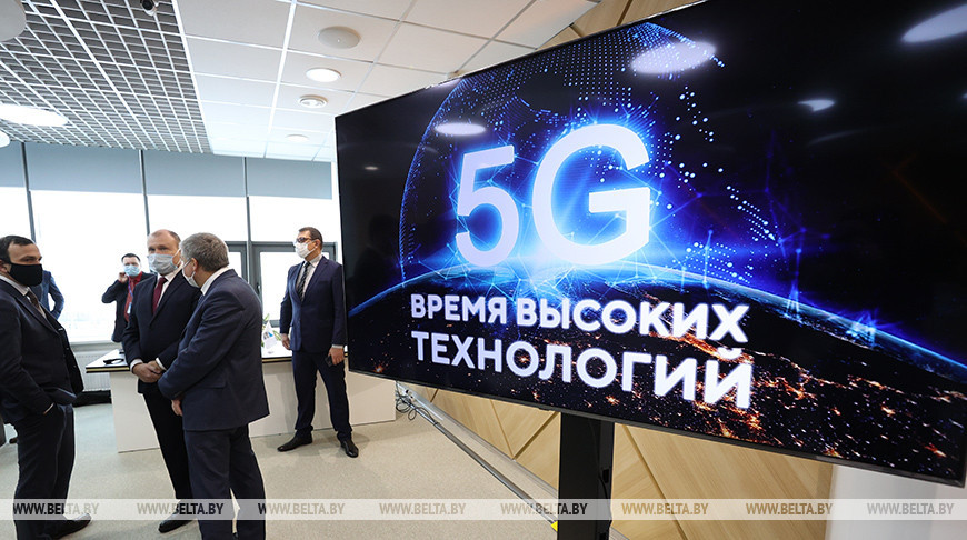 Во время презентации технологии 5G в Китайско-белорусском индустриальном парке "Великий камень"