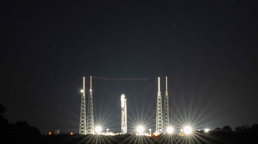 Ракета-носитель Falcon 9. Фото USA TODAY NETWORK via  Reuters  Connect