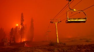 Пожар в горных массивах Сьерра-Невады. Фото Getty Images