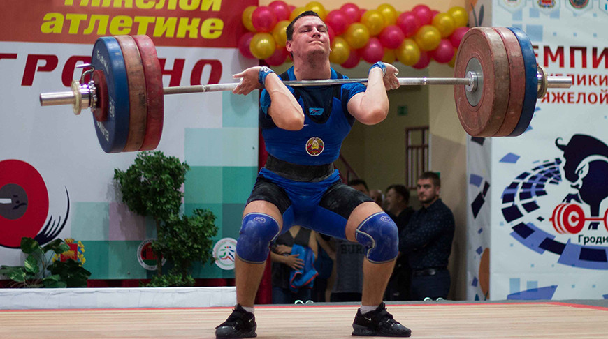 Илья Жерновский. Фото weightlifting.by
