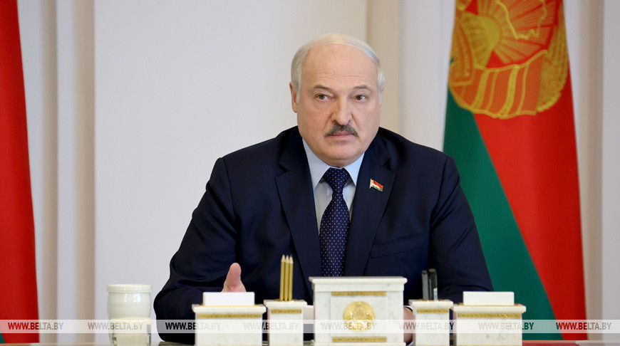 Александр Лукашенко. Во время совещания