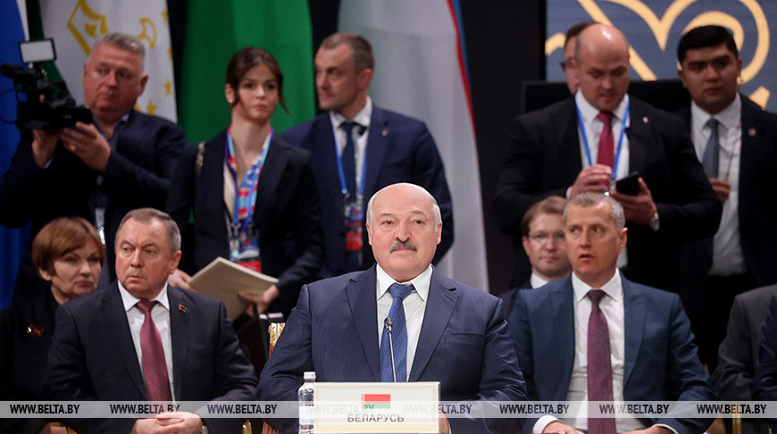 Александр Лукашенко во время заседания Совета глав государств СНГ в широком составе