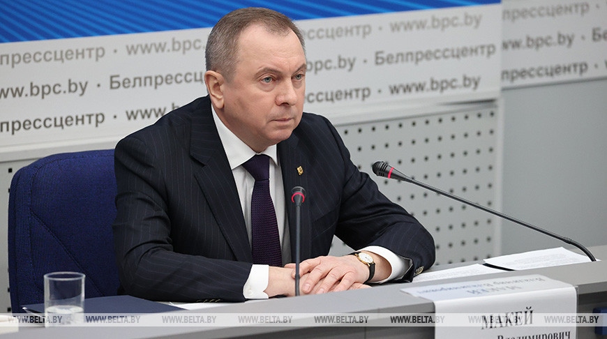 Владимир Макей во время пресс-конференции