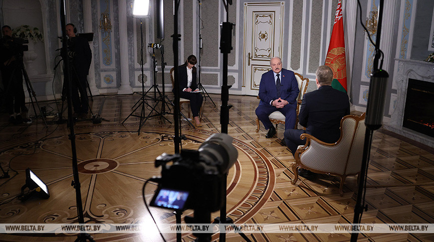 Во время интервью