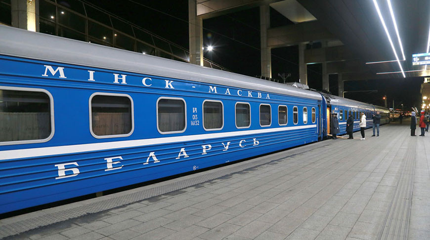 Ночь под стук колес: Где в Беларуси можно выспаться в поезде и сколько это стоит?