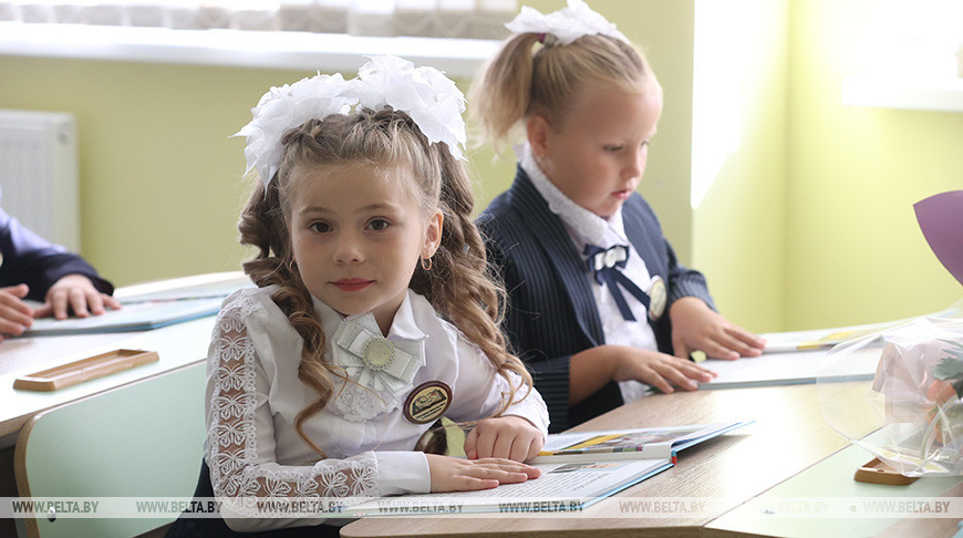 Новая школа открылась в Смолевичах в День знаний. Фото из архива