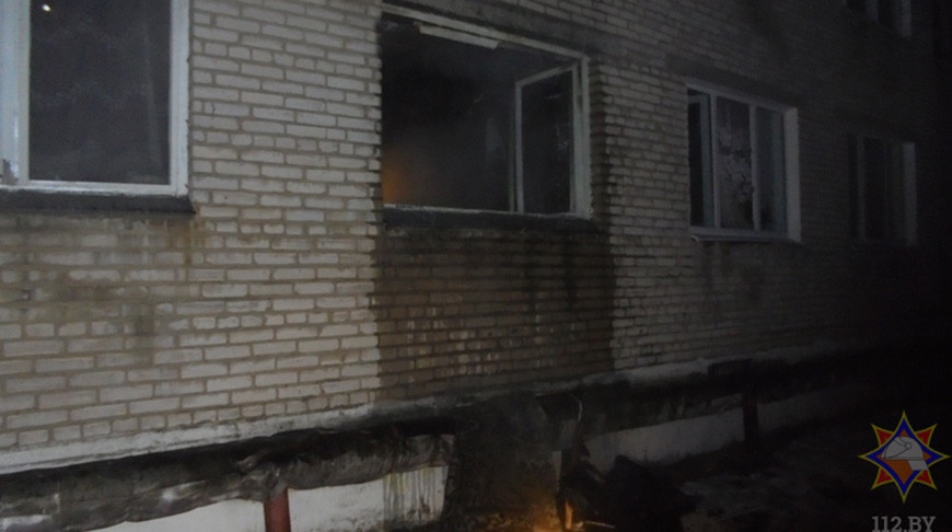 Пожар в общежитии ОАО "Полоцкий агросервис". Фото МЧС