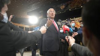 Партия премьер-министра Португалии Антониу Кошты (на фото) одержала победу на досрочных парламентских выборах. Фото AP