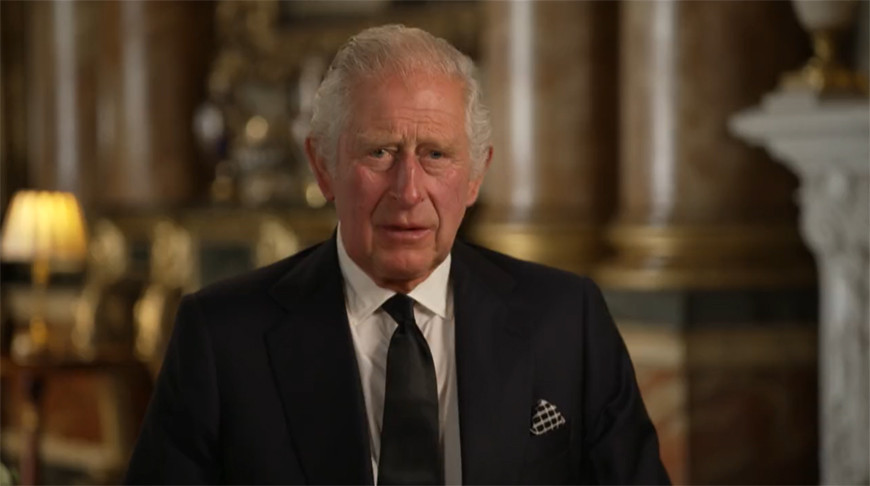 Карл III. Скриншот из видео The Royal Family