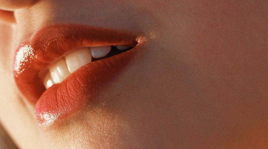 Самые красивые губы мировых звезд (40 ФОТО) | arnoldrak-spb.ru