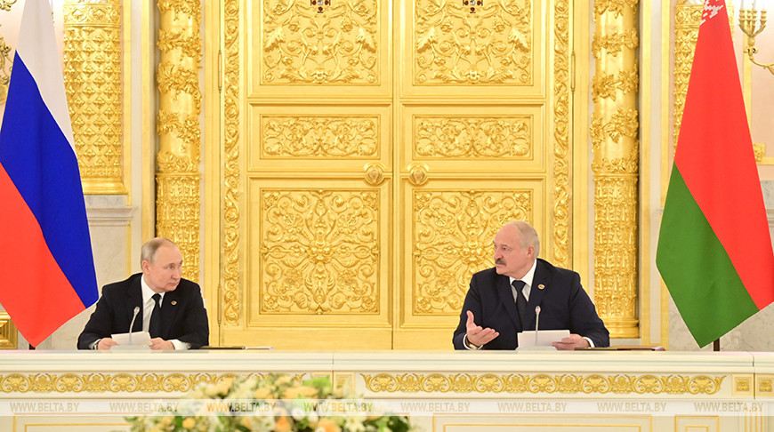 Владимир Путин и Александр Лукашенко приняли участие в заседании Высшего государственного совета Союзного государства