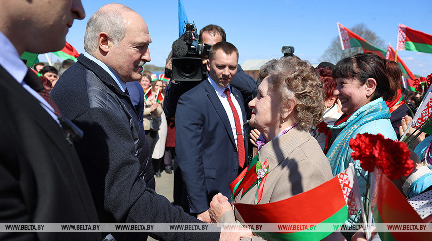 Александр Лукашенко во время общения с жителями Чечерского района, 2022 год