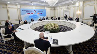 Александр Лукашенко принял участие в заседании Высшего Евразийского экономического совета в Бишкек, декабрь 2022 года