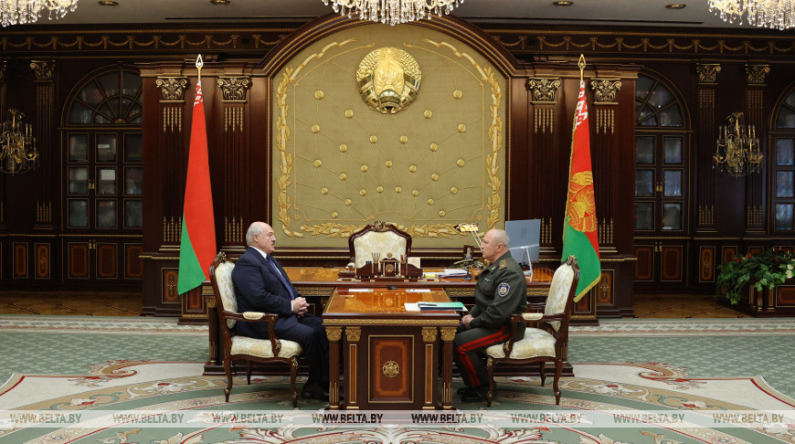 Александр Лукашенко и Дмитрий Шахраев